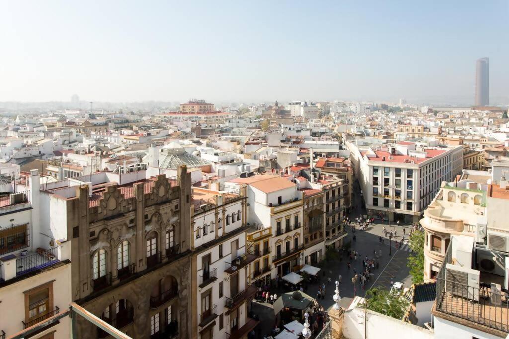 Duplex Center Parking Netflix Amazon Video Leilighet Sevilla Eksteriør bilde