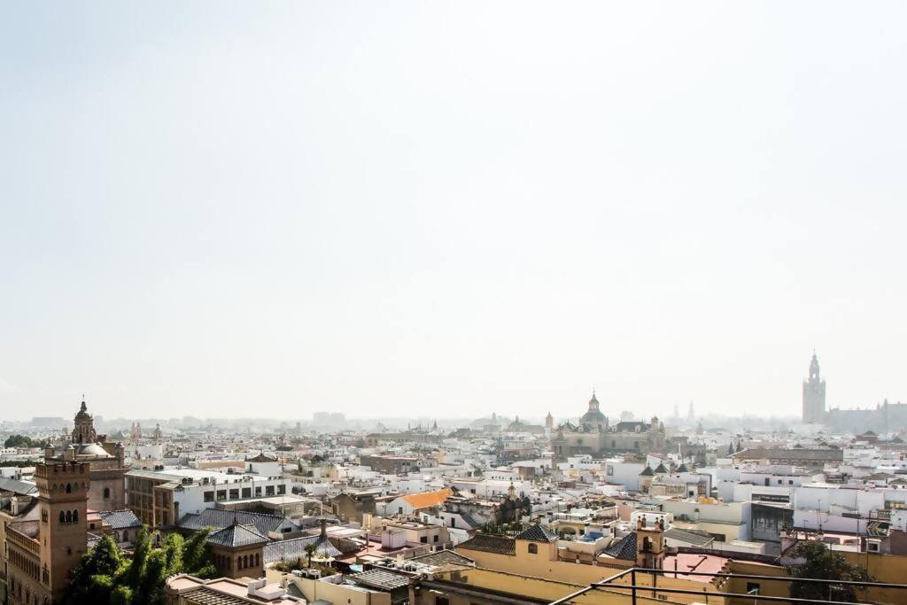 Duplex Center Parking Netflix Amazon Video Leilighet Sevilla Eksteriør bilde