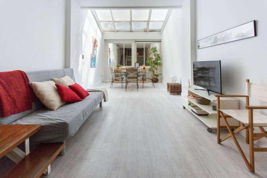 Duplex Center Parking Netflix Amazon Video Leilighet Sevilla Eksteriør bilde